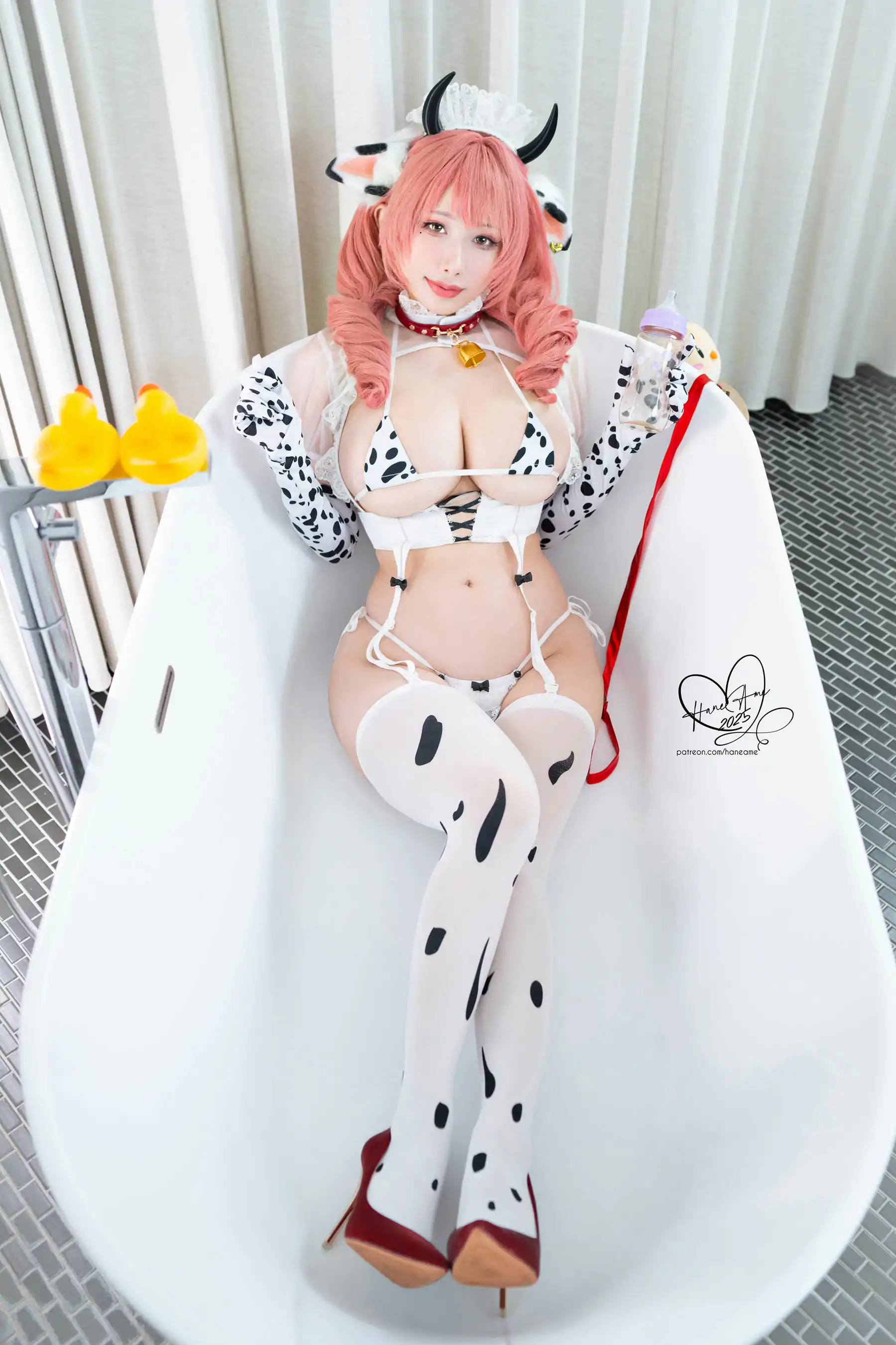 Hane Ame 雨波写真 - 乳牛女仆 科本斯