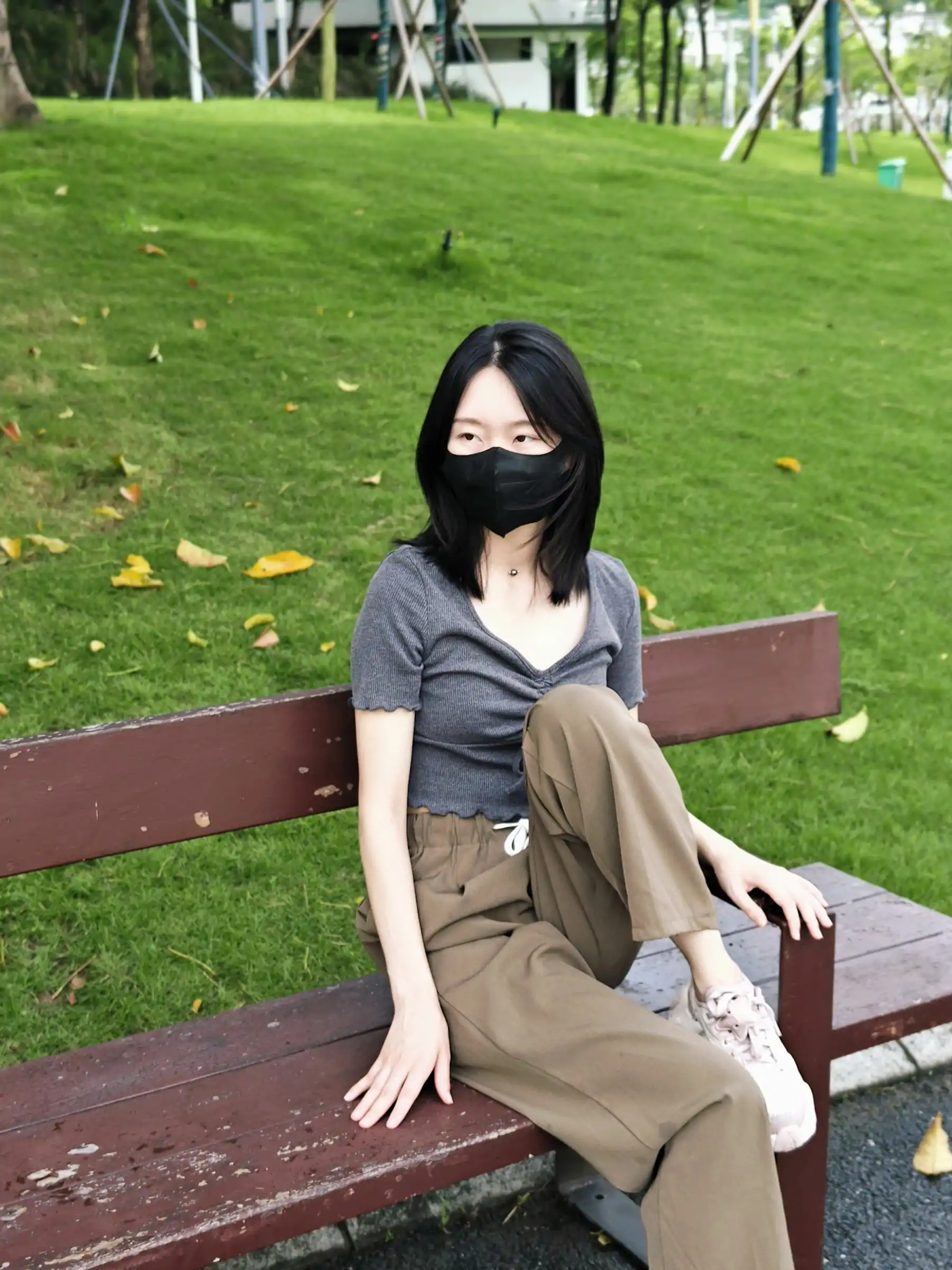 个人约拍 - 02号作品 口罩嫩白脚
