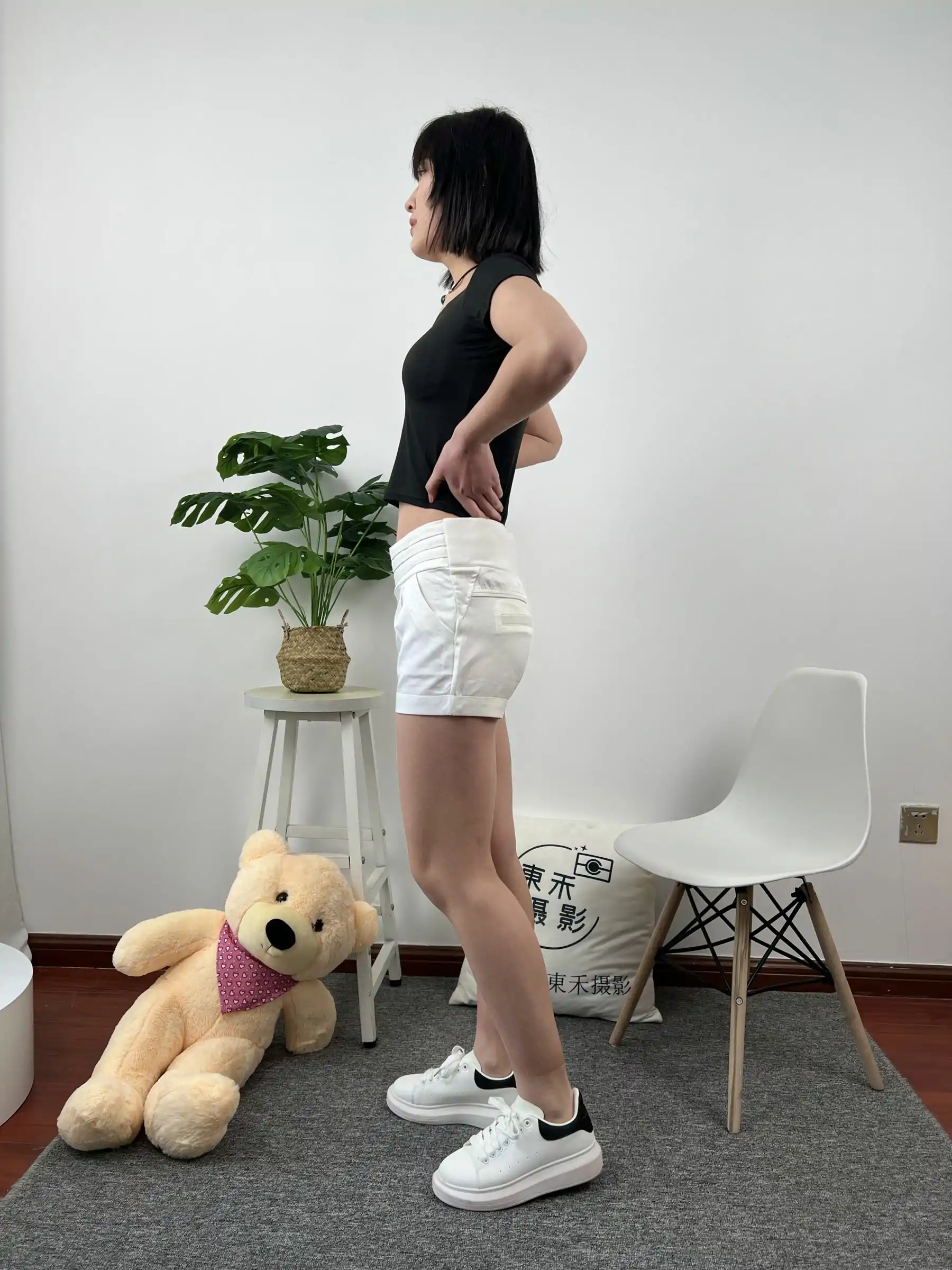 三禾摄影 No.038 休闲短裤 棉袜 小白鞋