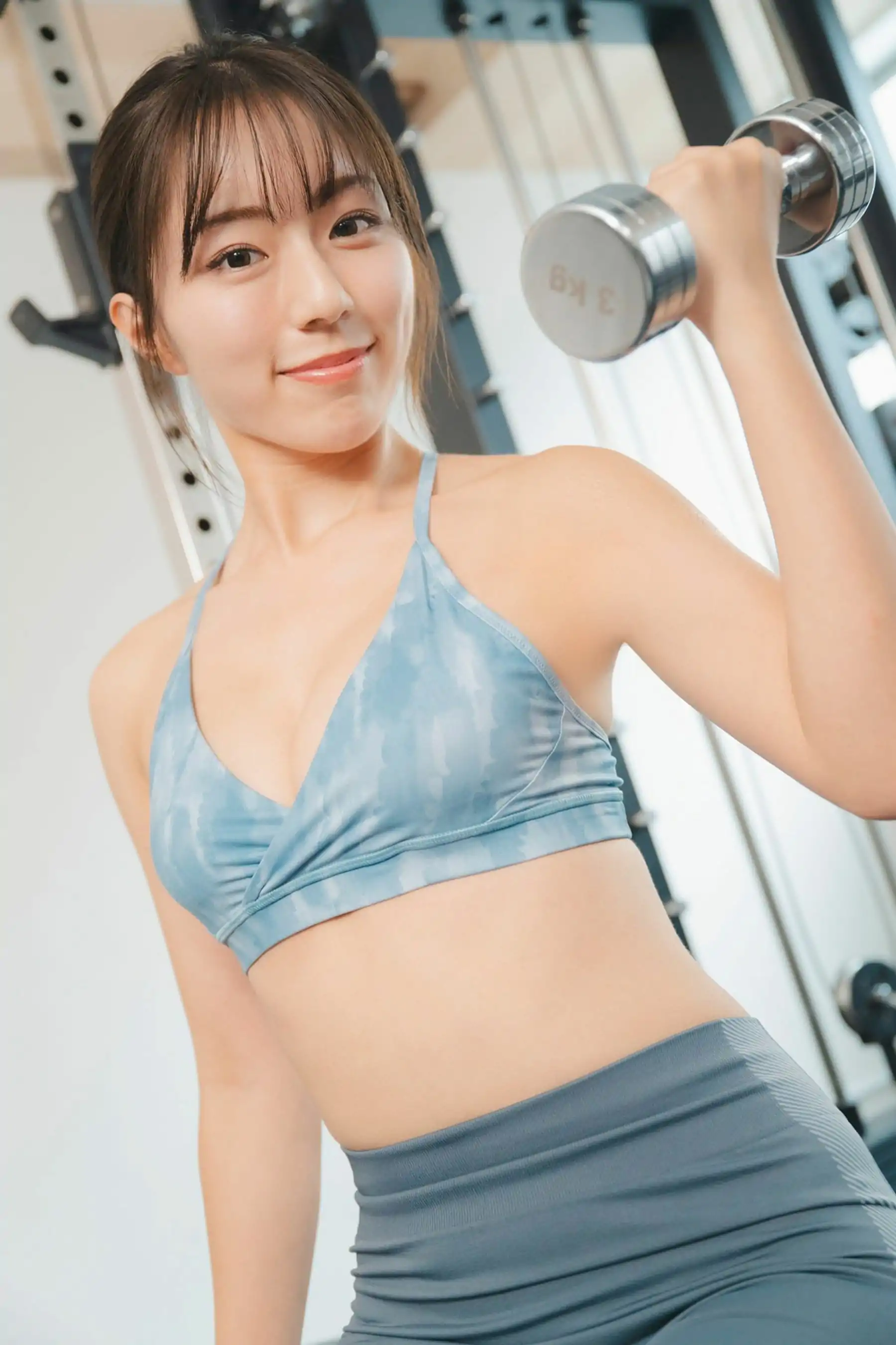 井手美希 - 密室の個人レッスン