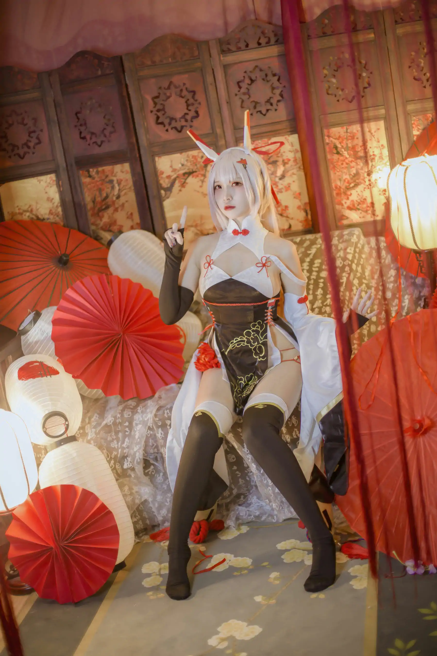 人气Coser 二佐Nisa - 碧蓝航线 绫波 新春旗袍