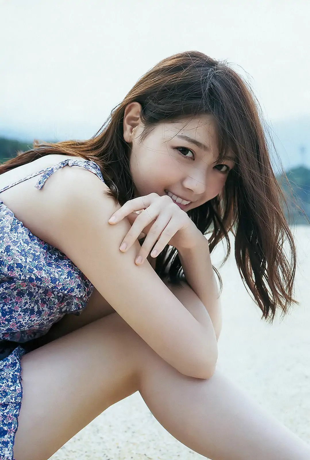 西野七瀬《麓の章》 [Weekly Young Jump] 2015年No.50 写真杂志