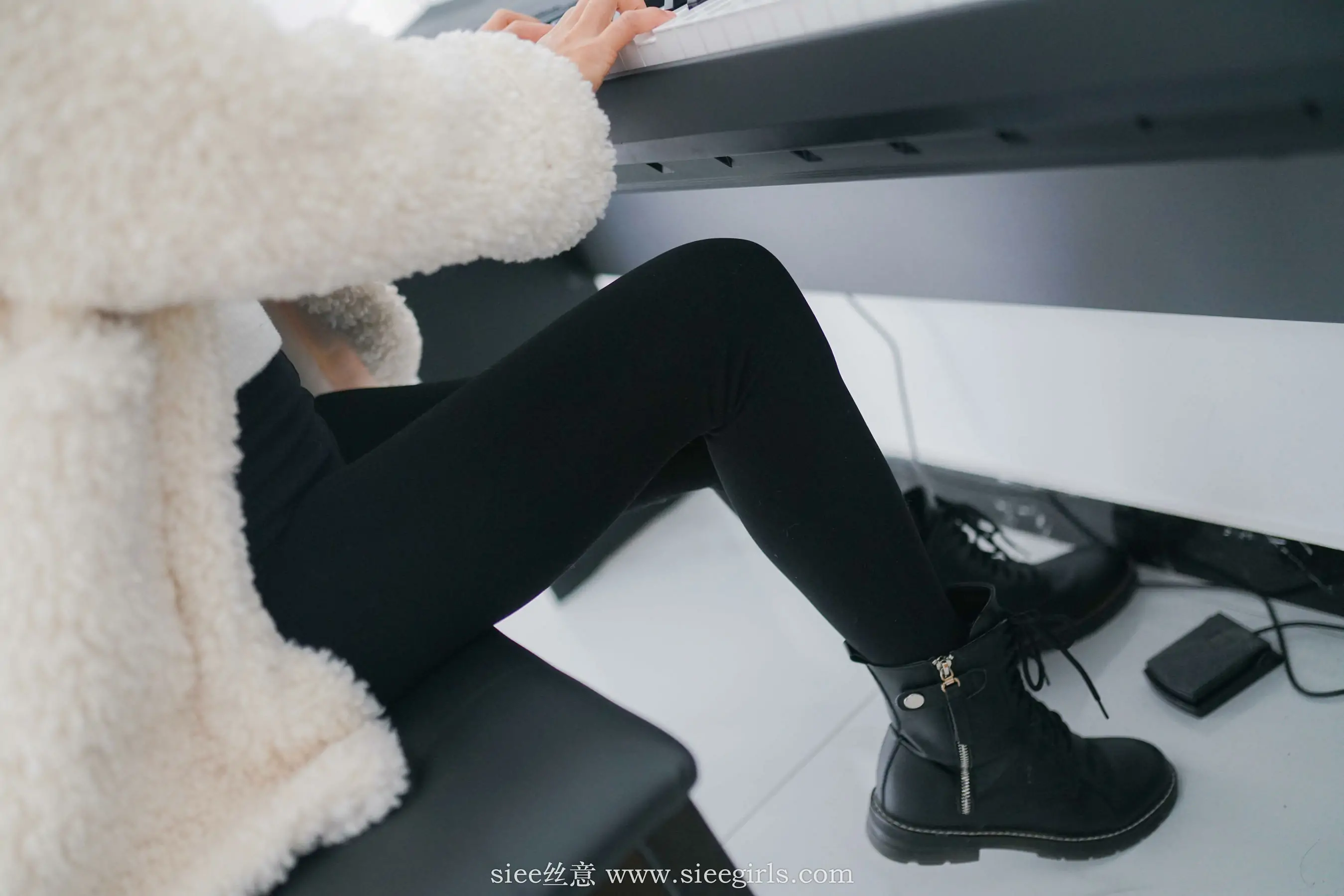 [丝意SIEE] No.421 童童 时光温柔以待