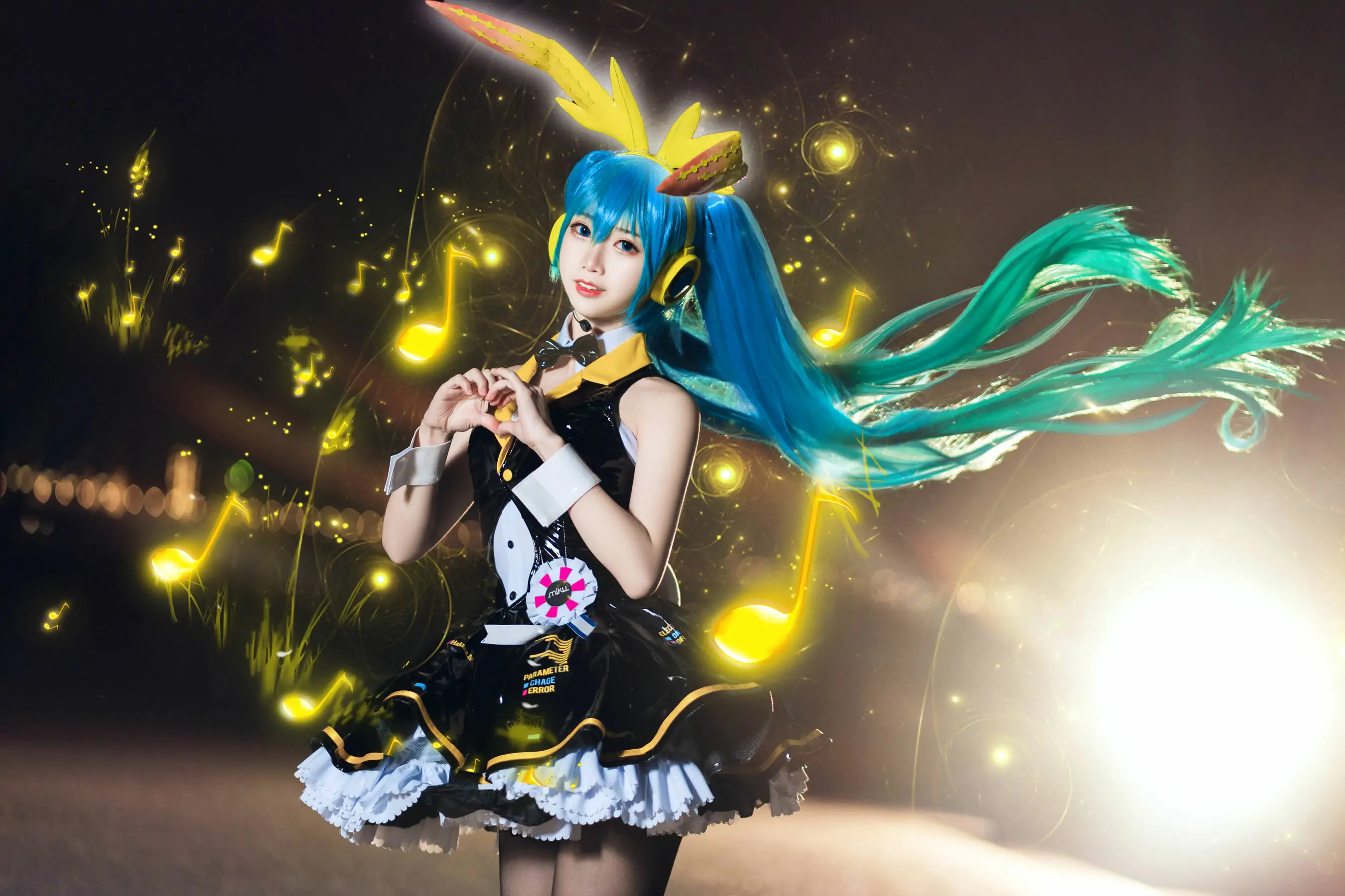 [萝莉COS] 面饼仙儿 - 初音Miku