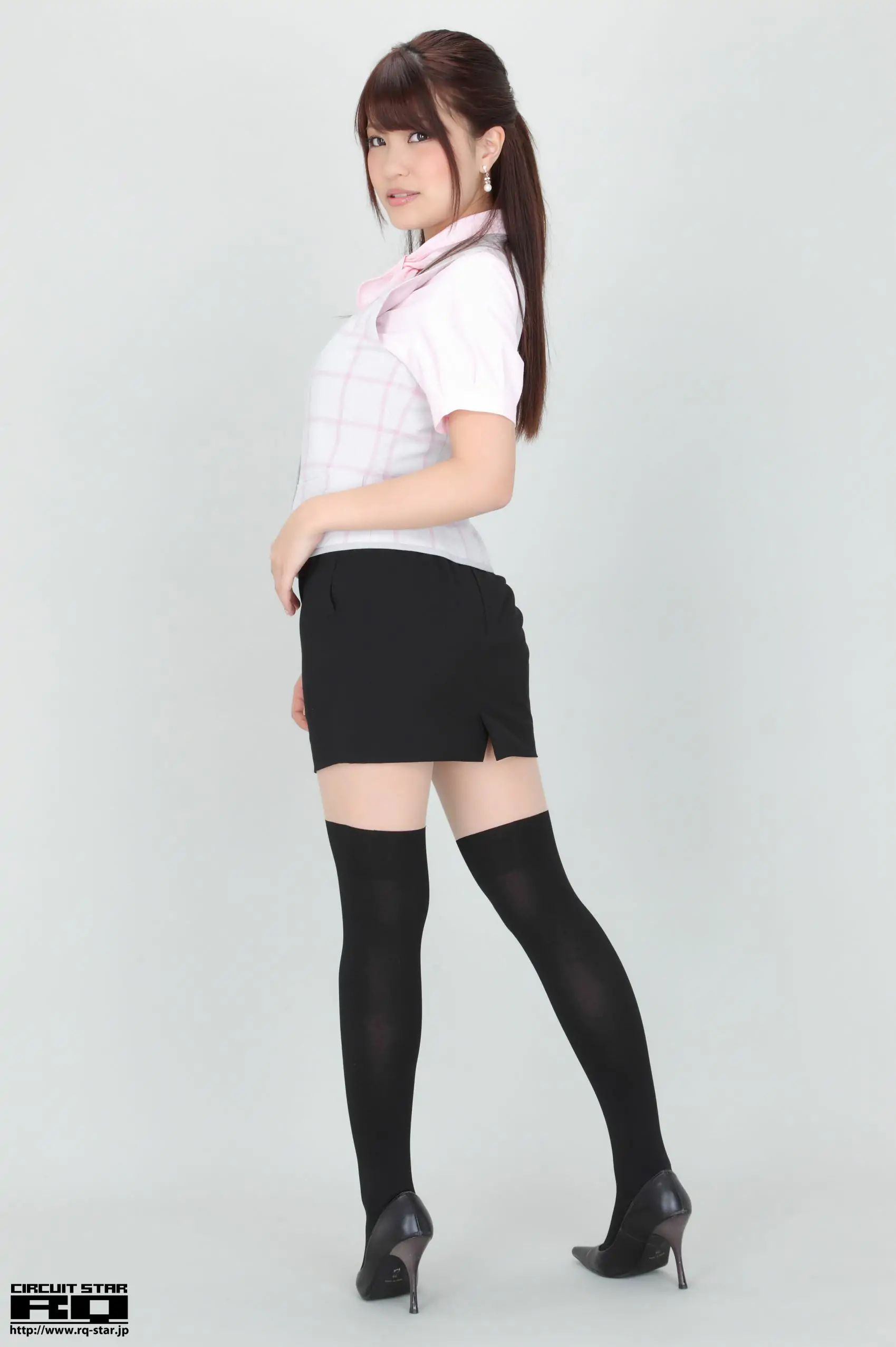 [RQ-STAR] NO.00606 Asuka Yuzaki 柚崎明日香 Office Lady 办公室女郎  写真集