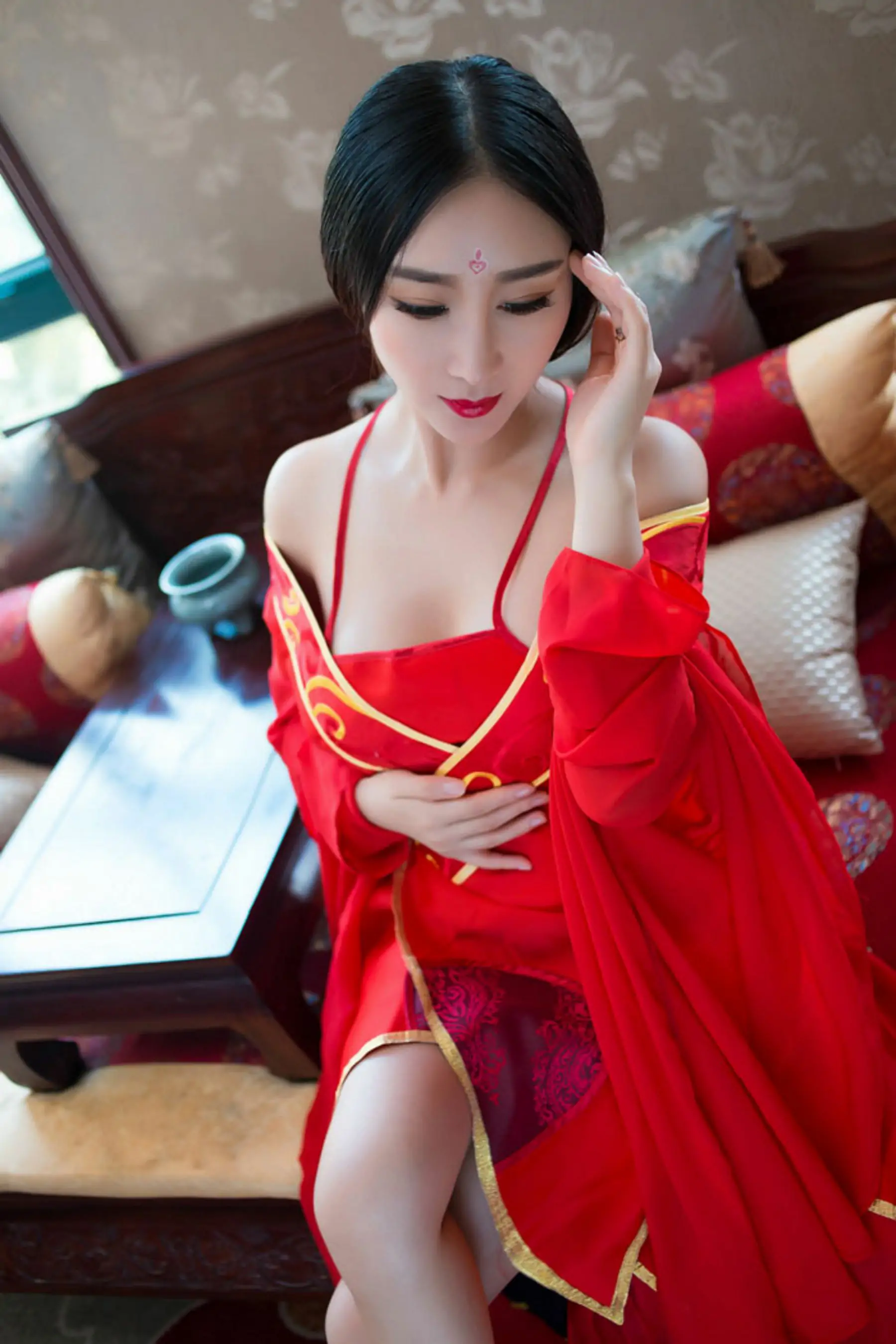 邹晶晶《花千骨 ? 魔化》COS [秀人网XiuRen] No.382 