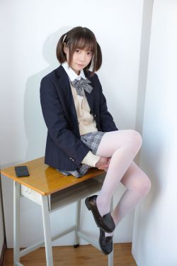 [森萝财团] X-010-SSR JK校服白丝(83P)-图云谷