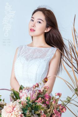 [头条女神TouTiao]  易阳 我的花漾年华(9P)-图云谷