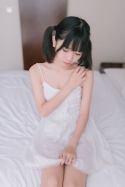 [风之领域] NO.083 清凉少女裸足(47P)-图云谷