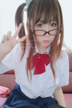 [萝莉COS] 摇摇乐yoyo – 清纯JK小学妹(60P)-图云谷