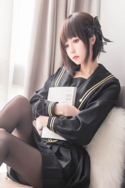 [萝莉COS] 小妖精你的负卿 – 窗台制服(18P)-图云谷