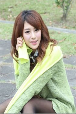 [台湾美女] 夏晴MISO 黑丝外拍(41P)-图云谷