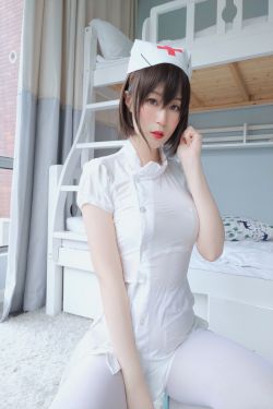 [萝莉COS] 白银 – 白丝小护士(51P)-图云谷