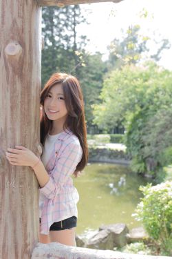 [台湾美女] 张楚珊 台北中山站麦当劳之校花女神公园小清新外拍(52P)-图云谷