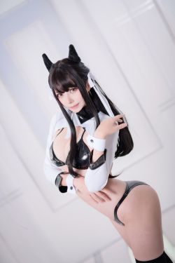 [萝莉COS] 萌妹菌烨tako – 爱宕犬赛车 Part1(9P)-图云谷