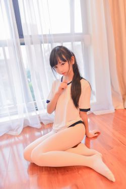 [萝莉COS] 雪琪 – 体操服(17P)-图云谷