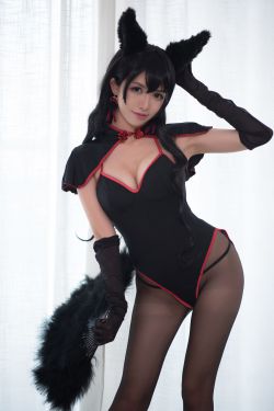 [萝莉COS] 鳗鱼霏儿 – 兽耳 黑丝(13P)-图云谷