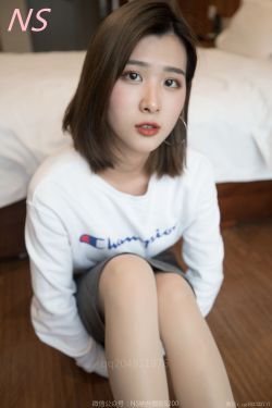 [纳丝摄影]  娜美 女神的丝袜玉足(82P)-图云谷