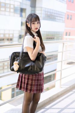 [喵糖映画] VOL.023 长发JK萌妹(44P)-图云谷
