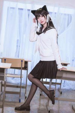 小姐姐弥音音ww 爱宕校服(11P)-图云谷