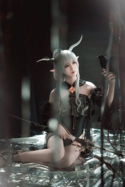 小姐姐弥音音ww 明日方舟 闪灵(16P)-图云谷