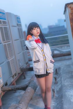 COSER美女逐月su 宝多六花(29P)-图云谷