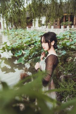 [COS福利] 动漫博主弦音sic – 汉服 长生殿(9P)-图云谷