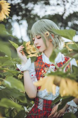 [COS福利] 小姐姐弥音音ww – 四季のフラワーマスター(17P)-图云谷
