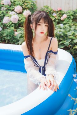 [Cosplay写真] 桜桃喵 – 无尽夏(58P)-图云谷