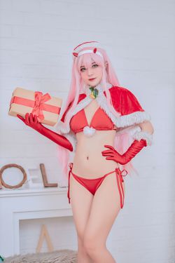 [Cosplay写真] Azami福利 – Zero Two X-Mas(27P)-图云谷