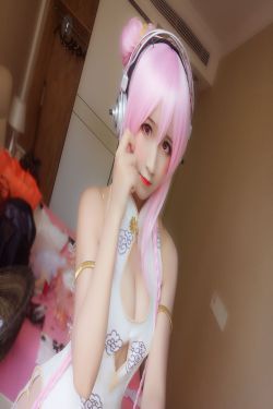 [Cosplay写真] 微博妹子三度_69 – 超级索尼子(5P)-图云谷
