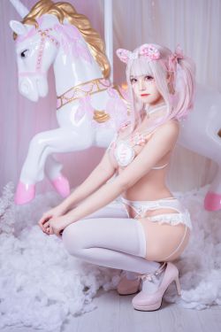 [Cosplay写真] 萌系小姐姐蜜汁猫裘 – 糖果假期(30P)-图云谷