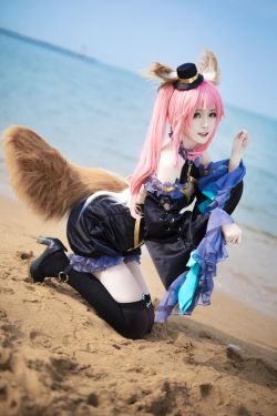 [Cosplay写真] 萌宠博主yui金鱼 – 魔术师玉藻前(7P)-图云谷