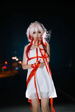 [Cosplay写真] 动漫博主南桃Momoko – 楪祈白裙(9P)-图云谷