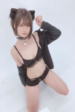 [网红COSER] 日本甜美COSERけんけん[fantia] 2020.08 黒猫(19P)-图云谷