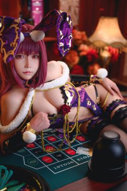 [网红COSER] 二次元妹子抱走莫子aa – 兔女郎(51P)-图云谷