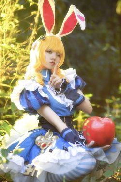 [网红COSER] 萌系小野妹子w – 来和妲己玩耍吧(15P)-图云谷