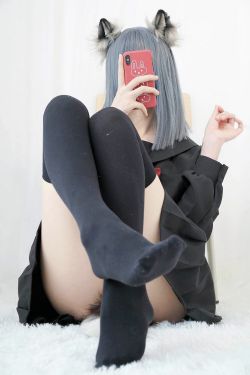 [网红COSER] 萌妹子眼酱大魔王w – 兽耳(14P)-图云谷