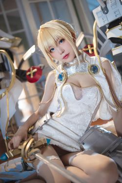 [网红COSER] 动漫博主水淼aqua – 圣女贞德(40P)-图云谷