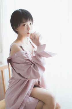 [COS福利] 桜桃喵 – 温柔之情书(16P)-图云谷