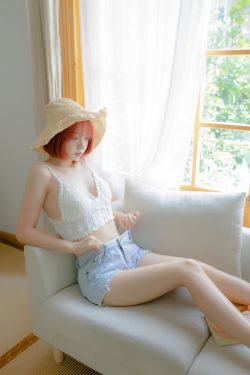 [COS福利] 疯猫ss – 草帽女孩(30P)-图云谷