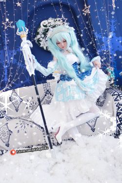 [COS福利] Coser小姐姐Potato Godzilla – Snow Miku(41P)-图云谷