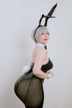 [网红COSER写真] Uy Uy – Uzaki Bunny Suit(24P)-图云谷