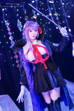 [网红COSER写真] 微博妹纸霜月shimo – BB(14P)-图云谷