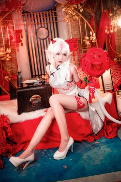 [网红COSER写真] 动漫博主阮邑_Fairy – 明日方舟 年(29P)-图云谷