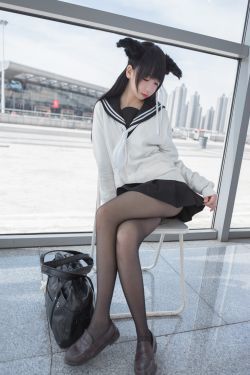 [网红COSER写真] Cos小姐姐雪琪 – 漫展上的小姐姐(42P)-图云谷