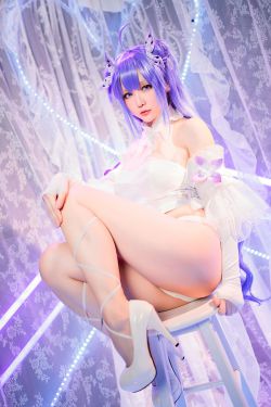 [网红COSER写真] Coser小姐姐星之迟迟 – 纯白と漆黑《独角兽》(24P)-图云谷