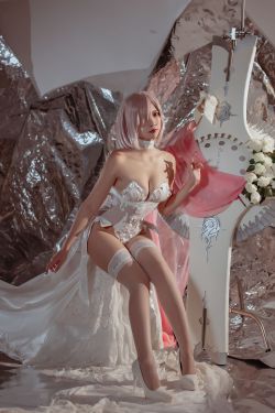 [福利COS] 人气Coser二佐Nisa – fate玛修婚纱(40P)-图云谷