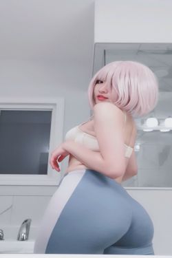 [福利COS] MisswarmJ – Mash Yoga(39P)-图云谷