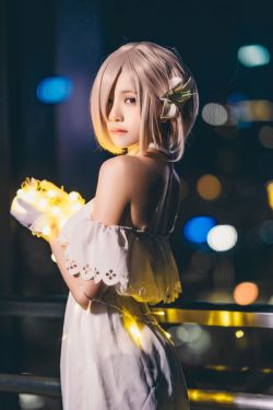 [福利COS] 桜桃喵 – 玛修(15P)-图云谷